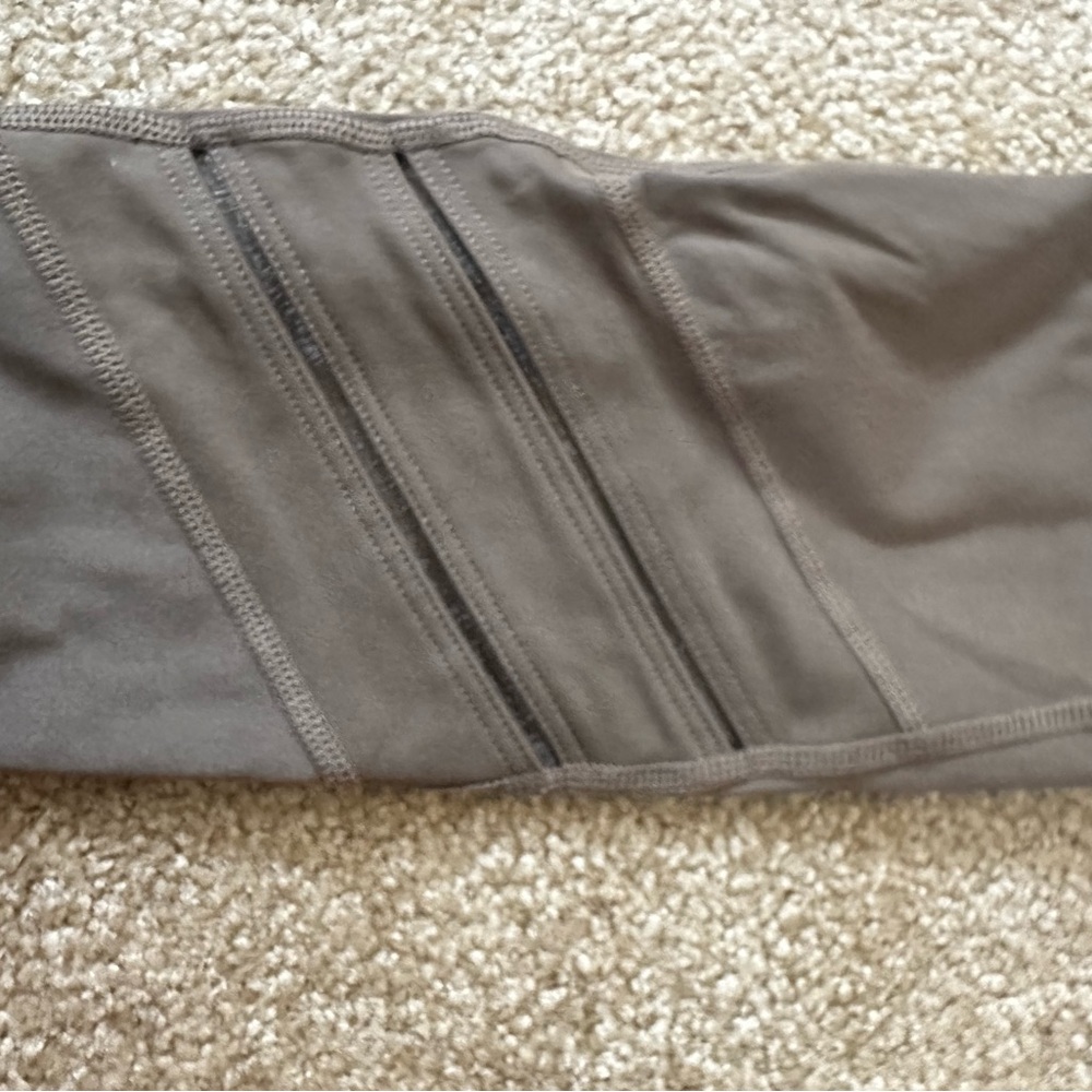 Fabletics Women's  Leggings - Picture 4 of 9
